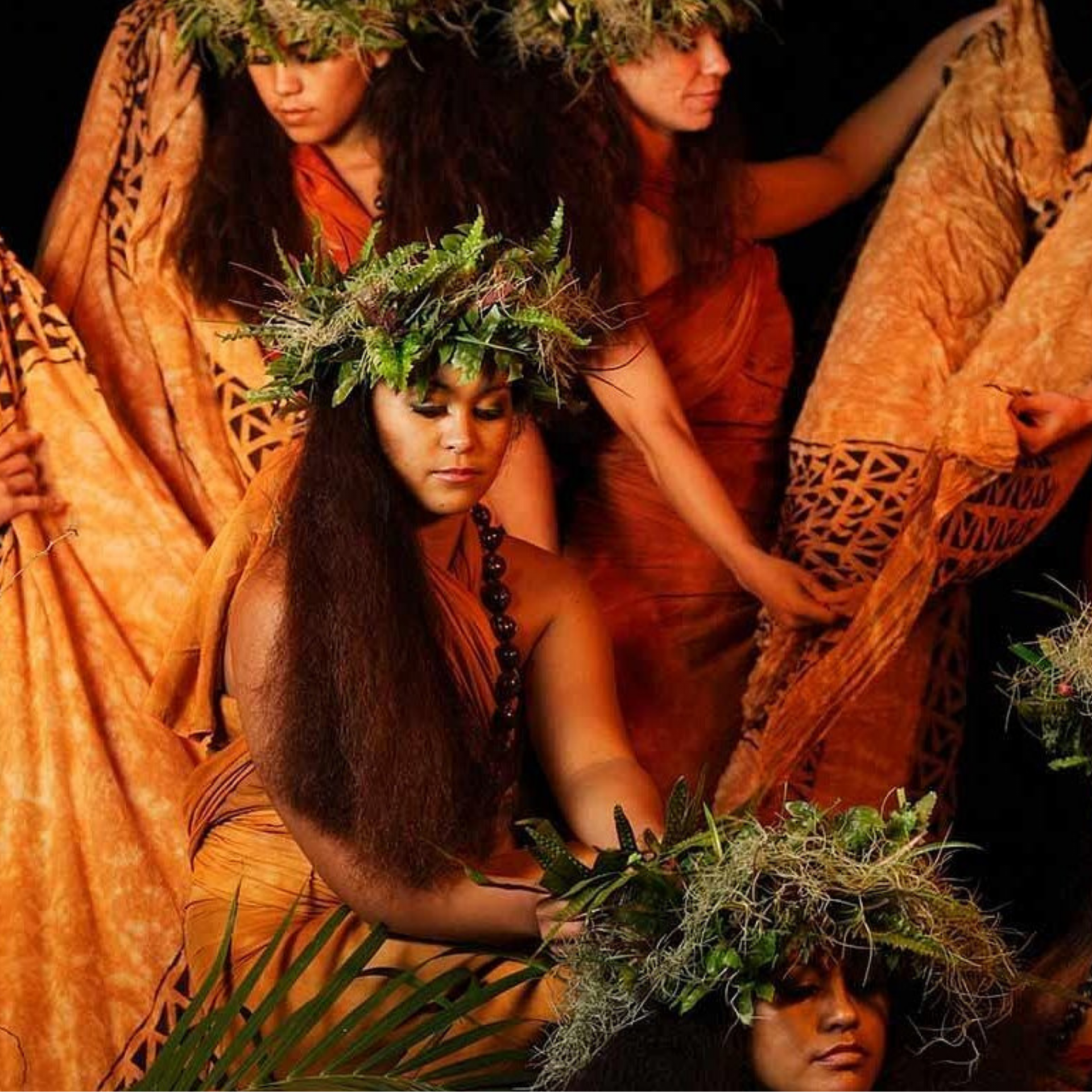 Luau Kalamaku tại Kauai cùng Tiệc Buffet và Chương Trình Biểu Diễn