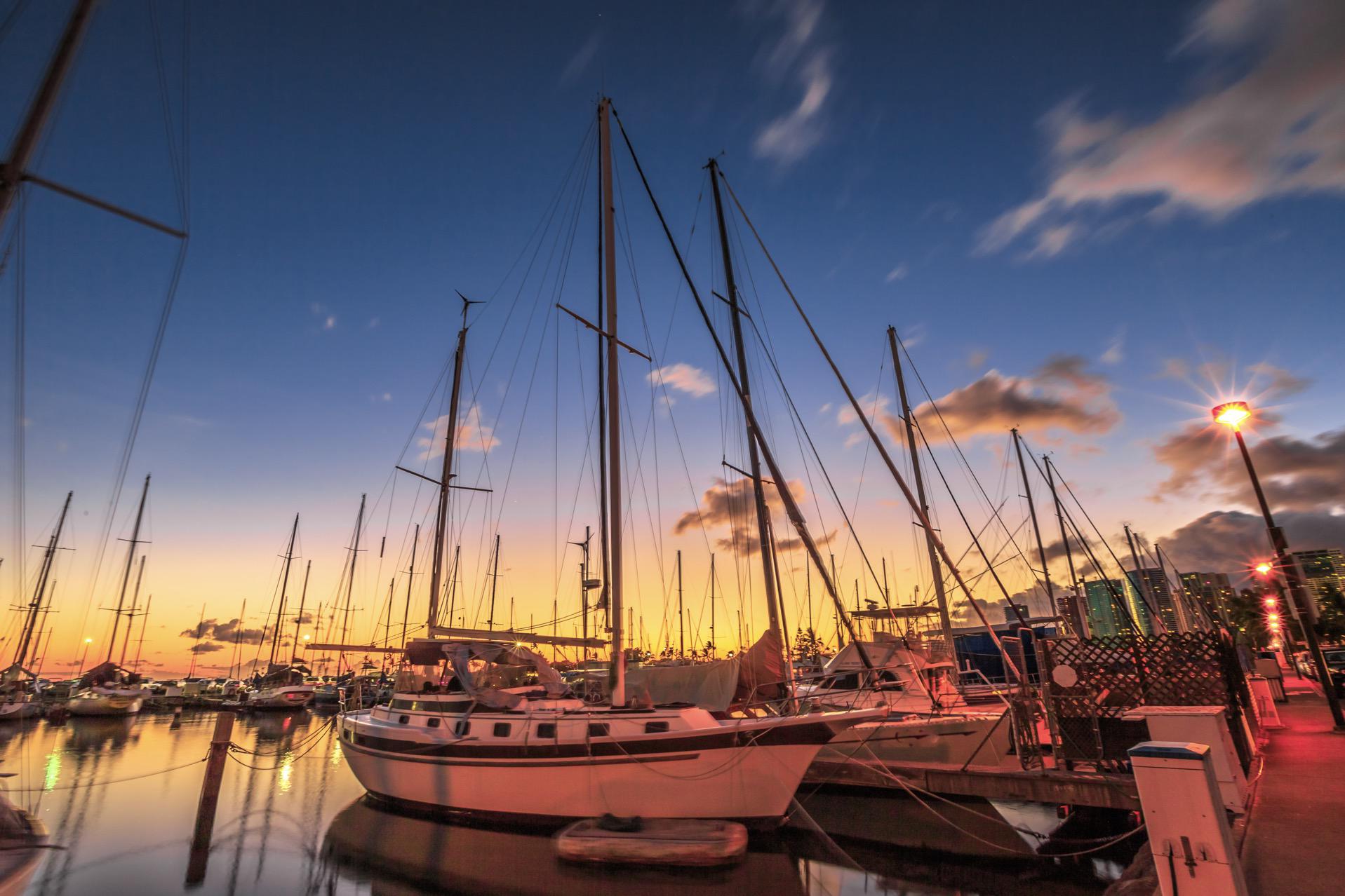 Waikiki Sunset Cruise