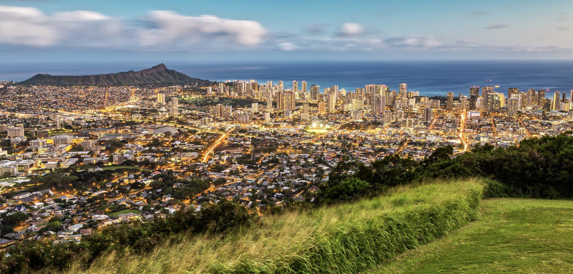 Tantalus Lookout - Puu Ualakaa State Park